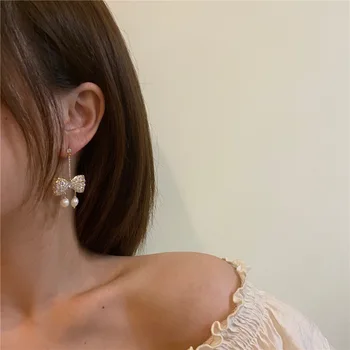 Metulj Uhani za Ženske 2021 Trend Nove Nakit korejski, Japonski Stil Modni Pearl Big Bowknot Earings Luksuzni Dodatki